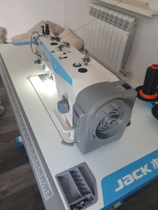 Швейная машинка Jack H2