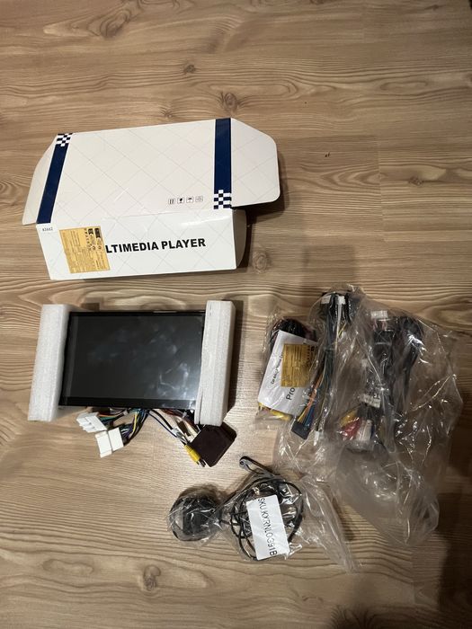 Tableta Multimedia.Navigatie.GPS.Android.Dacia Duster.Touchscreen