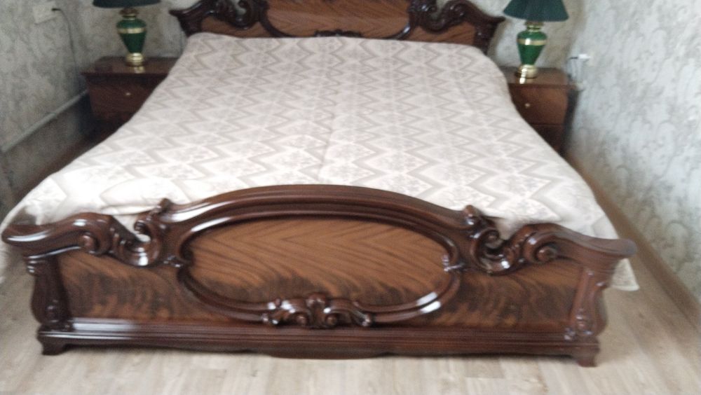 Мебель для спальни .Продам  Продам Спальный гарнитур