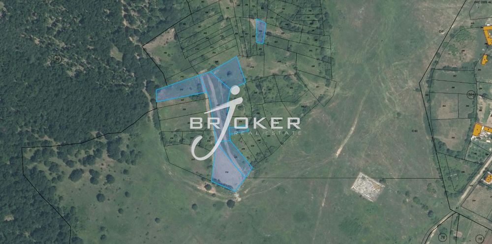 Продава се Парцел в с. Николово, Област Хасково - 6350 кв.м за 2 €/кв.м - Снимка #2