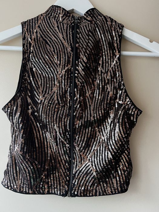 Топ с пайети Shein