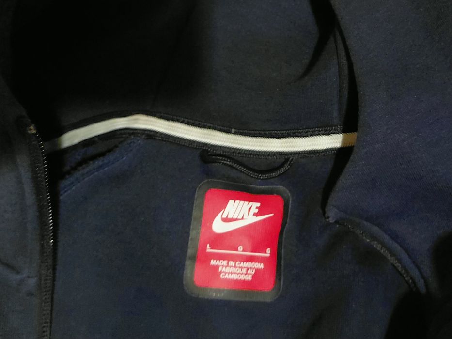 Nike tech fleece Като Нови!