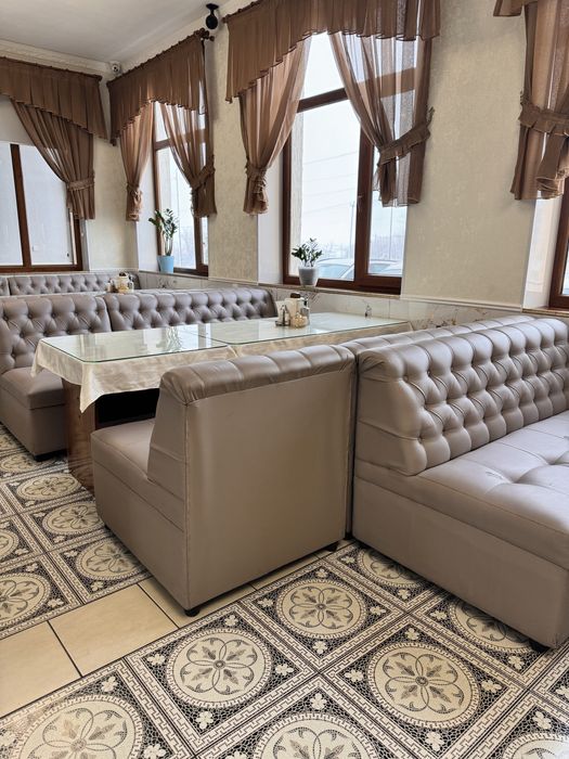 Диваны Б/У для кафе и столовых