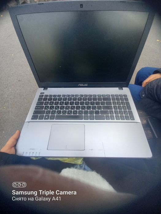 Продам Асус в хорошем состоянии