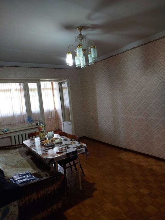 Продается своя 3/3/4 квартира