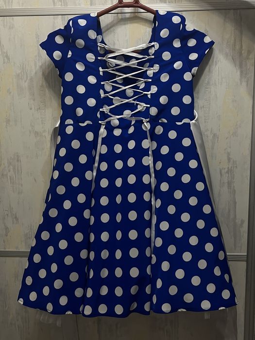 Платье в стиле ретро