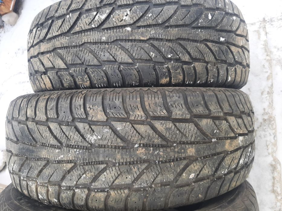 Продам шины. 225/60/17 купер