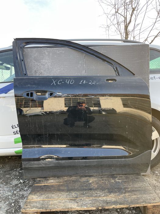 Предна дясна врата да Volvo XC40 Волво ХЦ40  2018-3023г