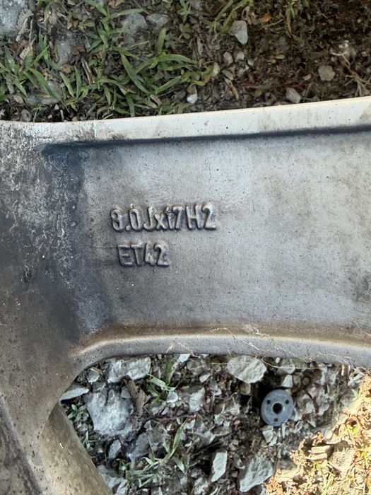 Оригинални джанти Volvo r17