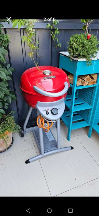 Grill pe gaz Char-Broil