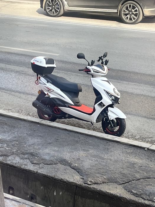 Мопед м8 про