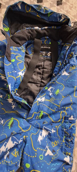 Куртки на мальчика