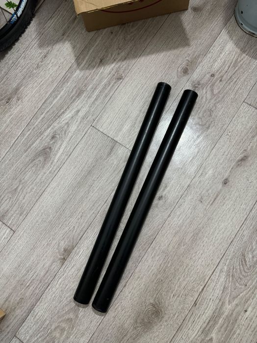 Продам деревянный стол