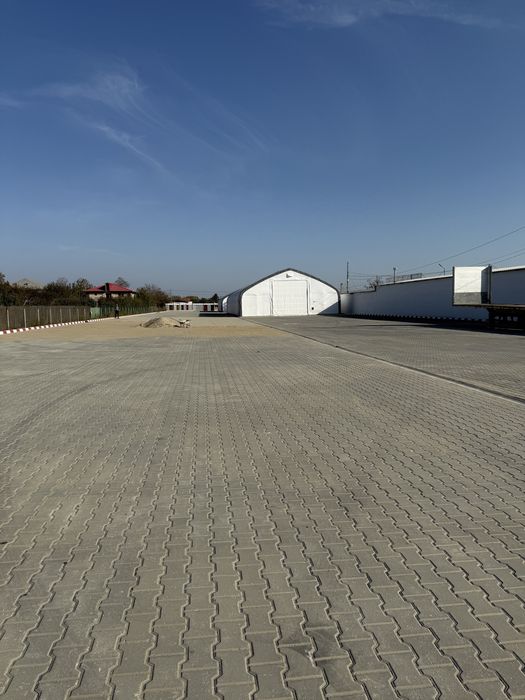 Inchiriez spatii depozitare zona METRO