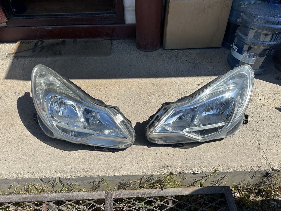 Фар/Фарове за Опел Корса D facelift 2011-2015г.!