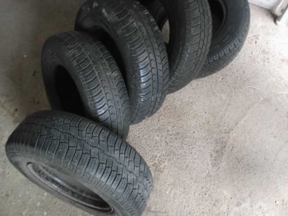 автомобилни гуми 13 "