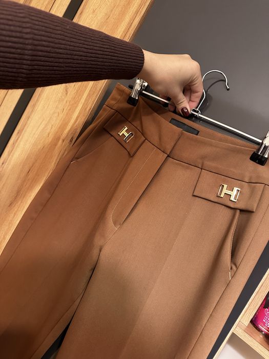 Елегнтен панталон в кафяво Junona