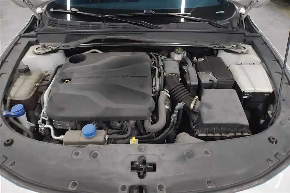 Changan UNI-V 1.5T Sport