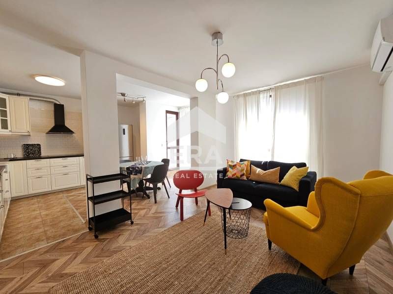 Дава се под наем Тристаен апартамент в Варна, Цветен квартал - 114 кв.м за 850 € - Снимка #6