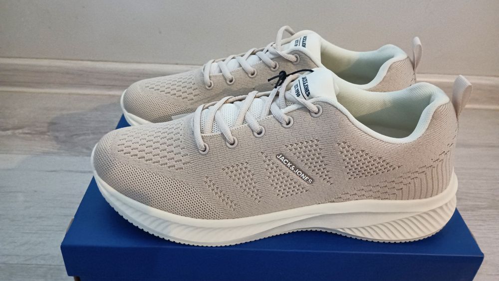 Обувки,,Djake &Djones,