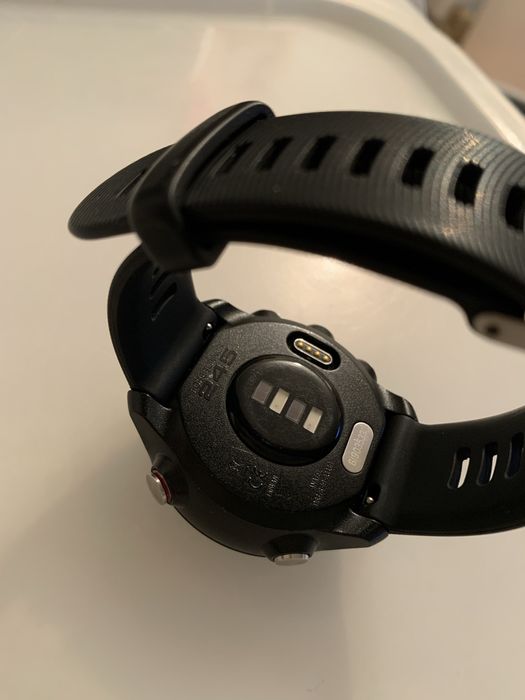 Garmin Forerunner 245. беговые смарт-часы