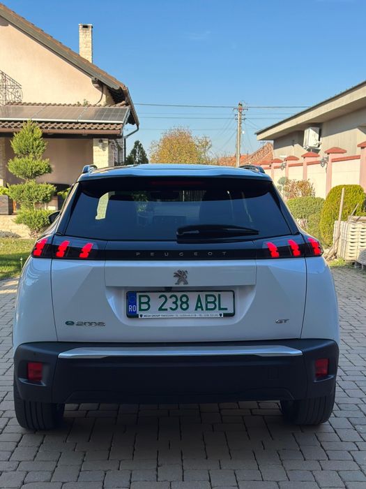 PEUGEOT 2008 2023 — imagine 2
