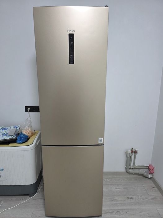 Холодильник Haier