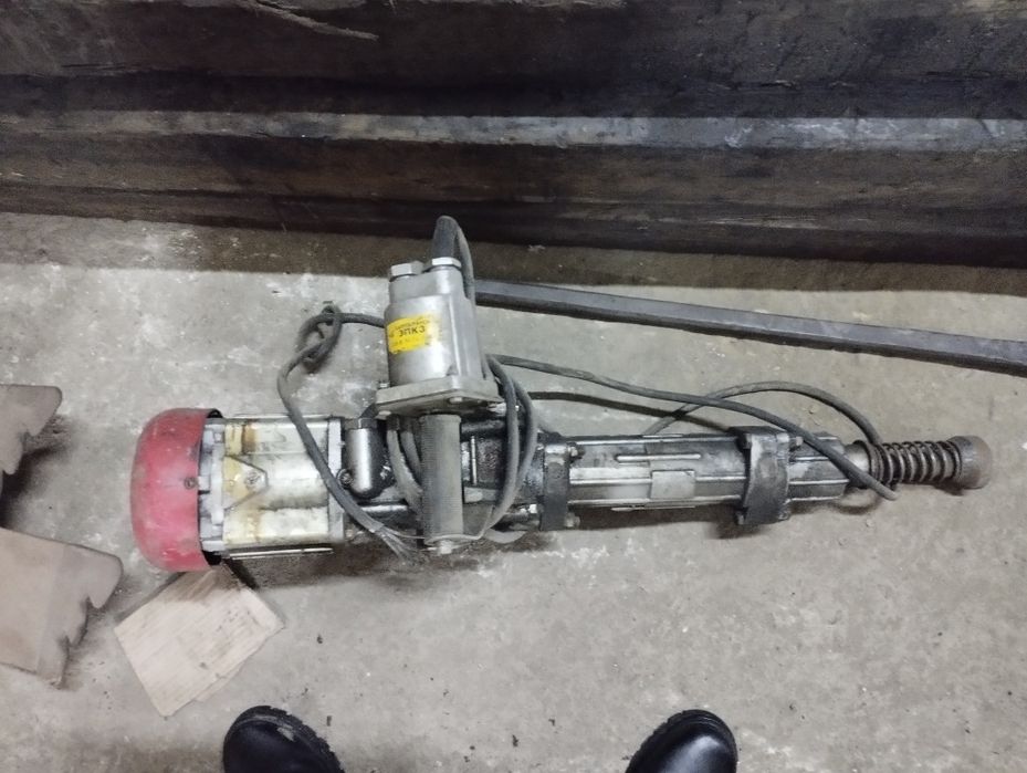 Уплотнение двери электрички