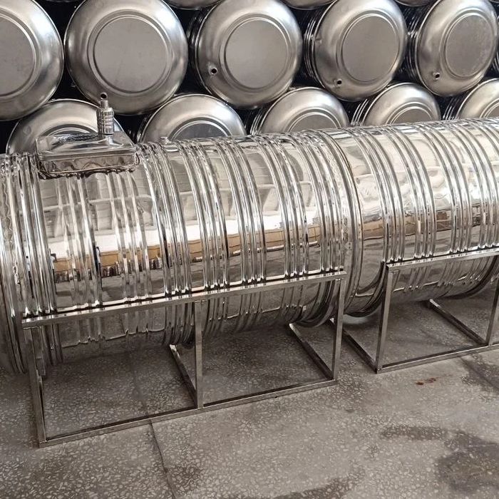 Нержавеющей стали бак