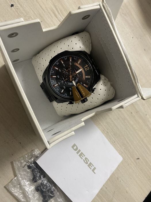 Продавам оргинални часовници