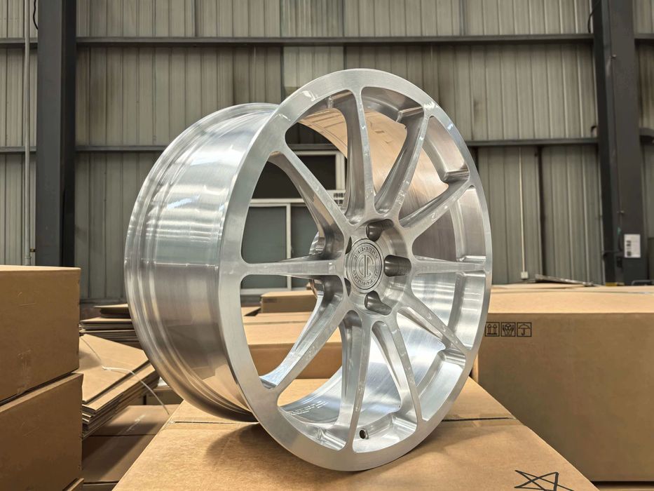 rotiform cos R19 zeekr