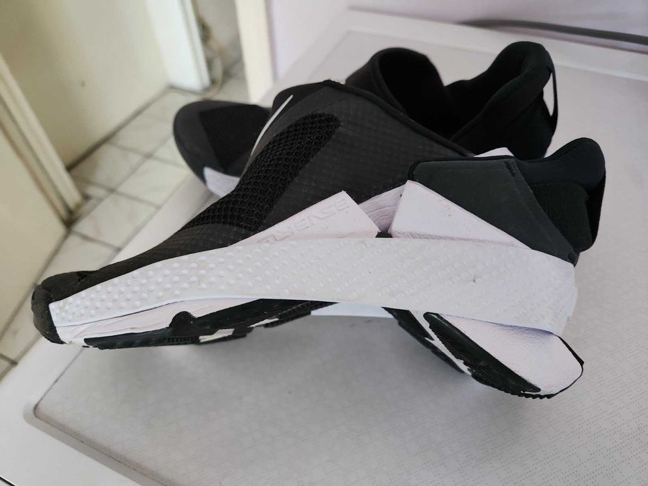 Маратонки Nike Go FlyEase