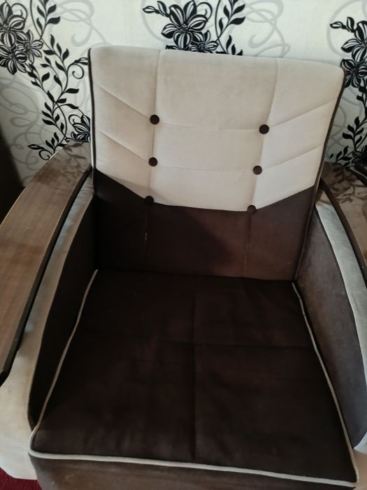 Продаются кресла