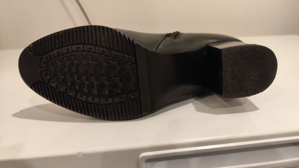 Сапоги Италия ,размеры:37;37,5;38