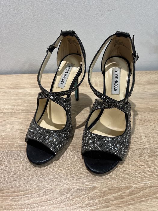 Обувки с ток Steve Madden- размер 40