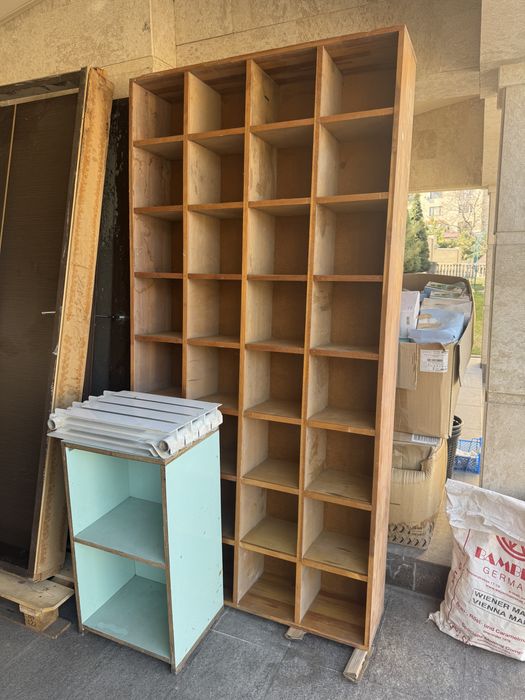 Продам стеллажи для склада