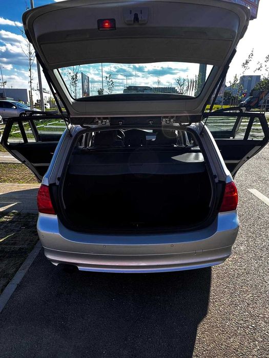BMW 318d Touring (E91) – 2011 – Bine întreținut, distribuție schimbată recent