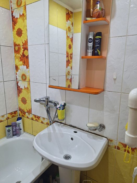 Продам 2 ком квартиру,ленинградка