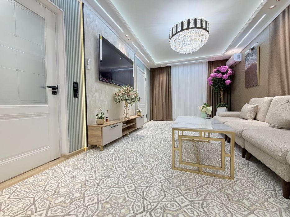 Чиланзар 9 квартал 2в3/3/4 Евро Балкон 2х6 Меб+Тех