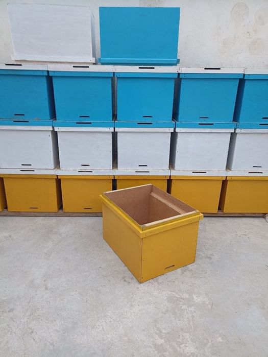 Асалари яшиклари