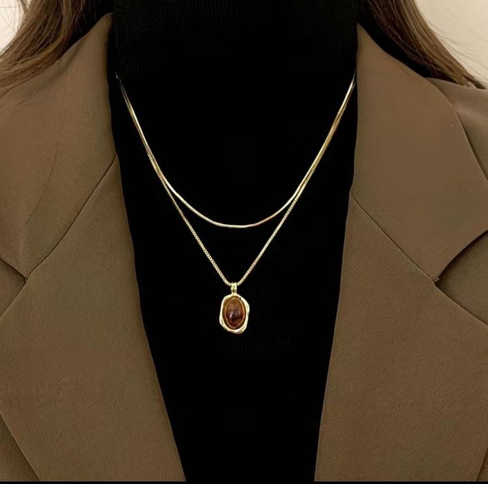 Стильное двухъярусное колье