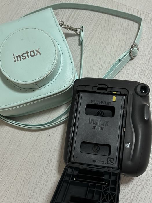 продам instax mini 11 ориг