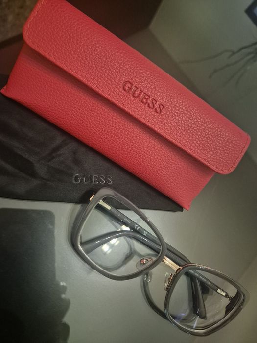 Guess- нови диоптрични очила