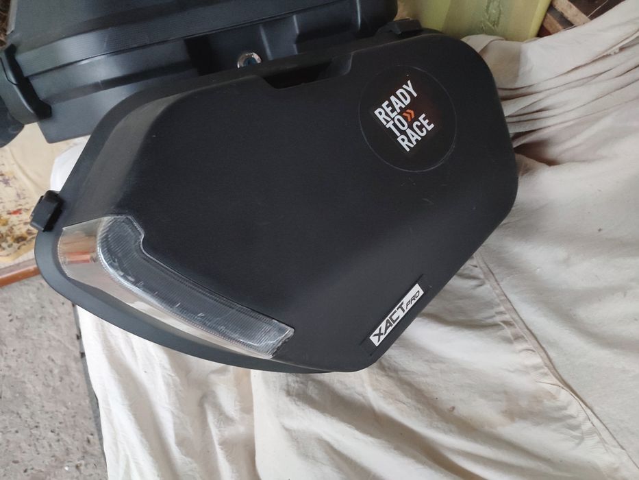 Продам кофры для мото