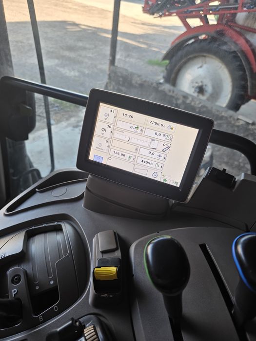 John Deere 6190R