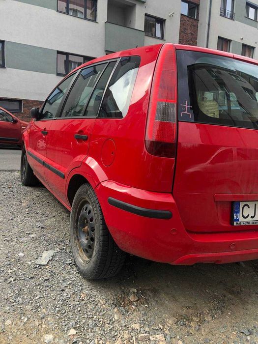 FORD Fusion 2003 — imagine 2