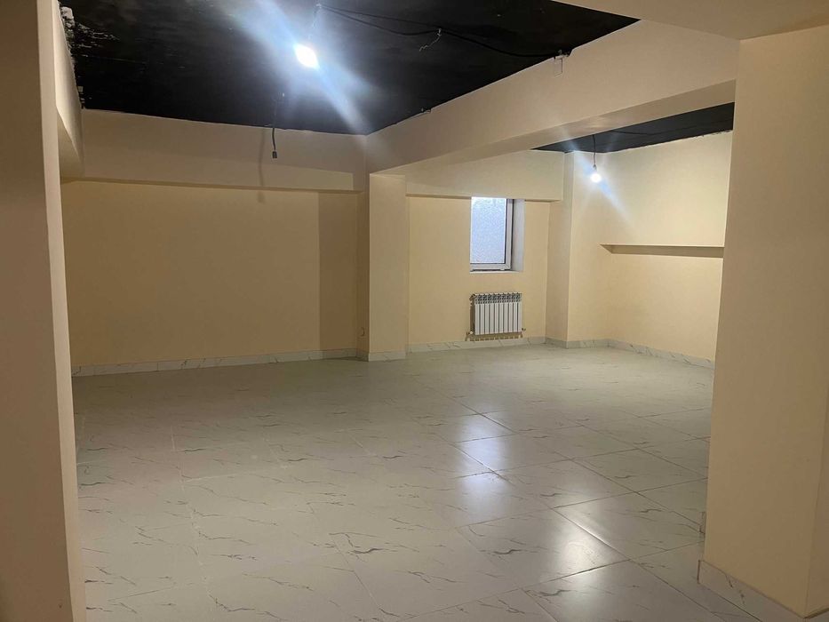 Продам цокольное помещение