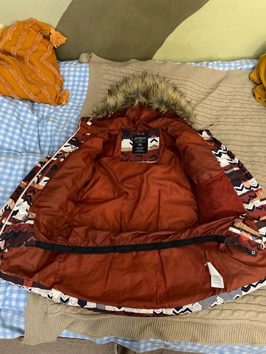 Продам куртку женскую. Зима