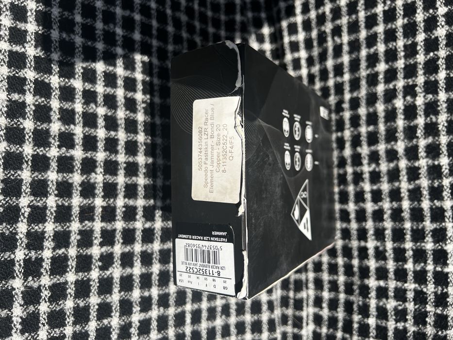 Vand slip înot performanta