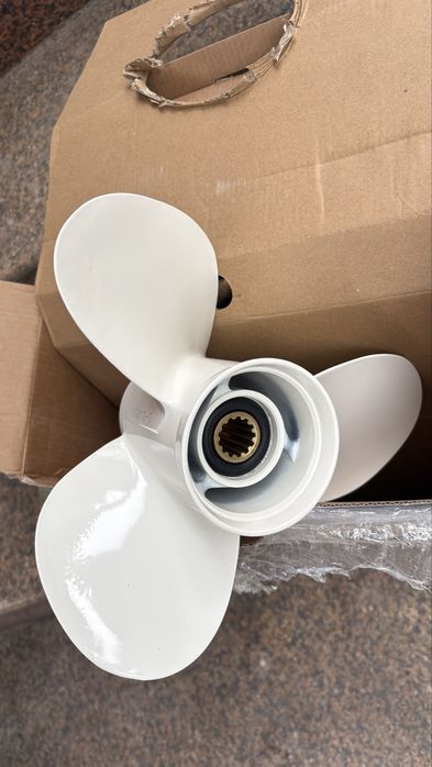 Винт на мотор Yamaha 25 л.с.